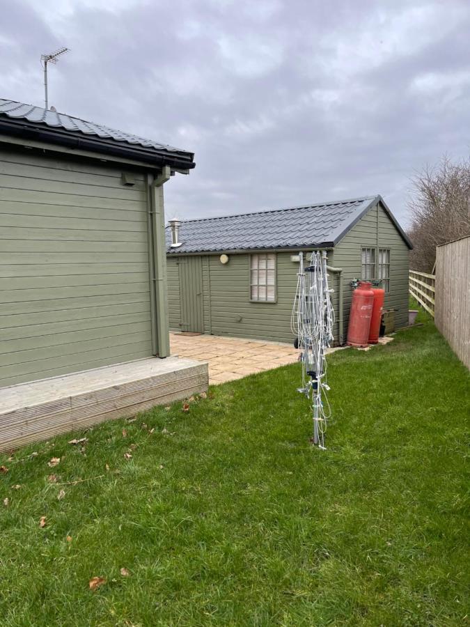 Beautiful 3-Bed Luxury Private Lodge In York Exteriör bild